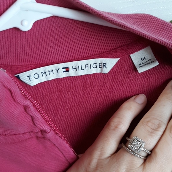 Tommy Hilfiger zip up - Picture 4 of 4